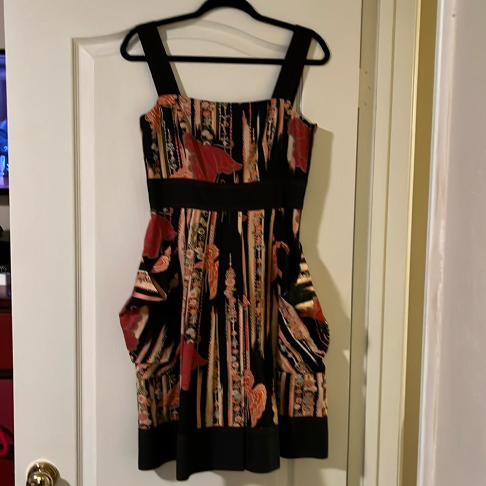 NWOT- uBeR cute Steve Madden colored print dress. Pockets to die for ☠️😭☠️ sz 6